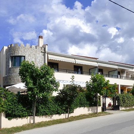 Dolphins Apartments & Rooms Limenas (Thasos) Exterior foto