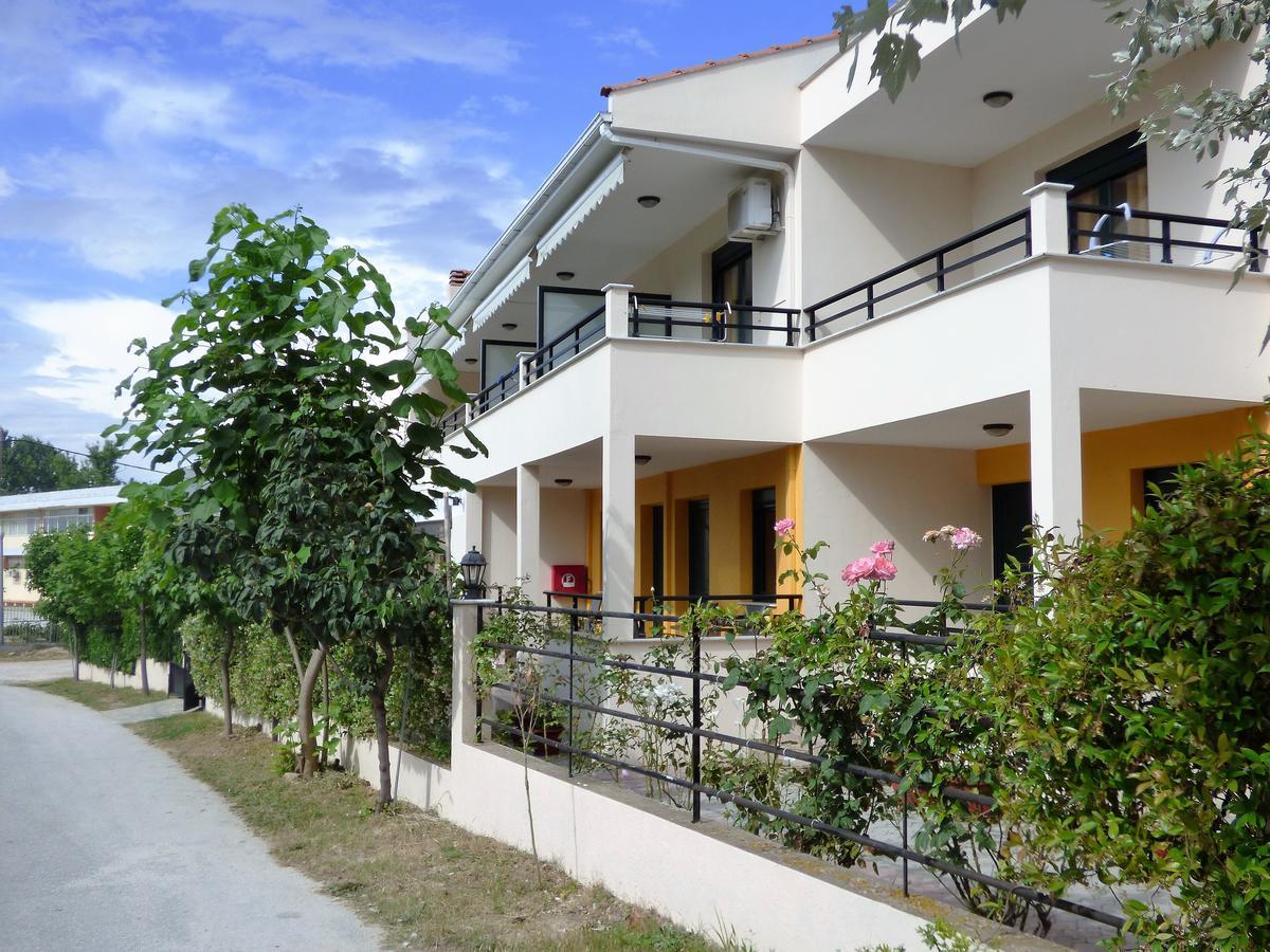 Dolphins Apartments & Rooms Limenas (Thasos) Exterior foto