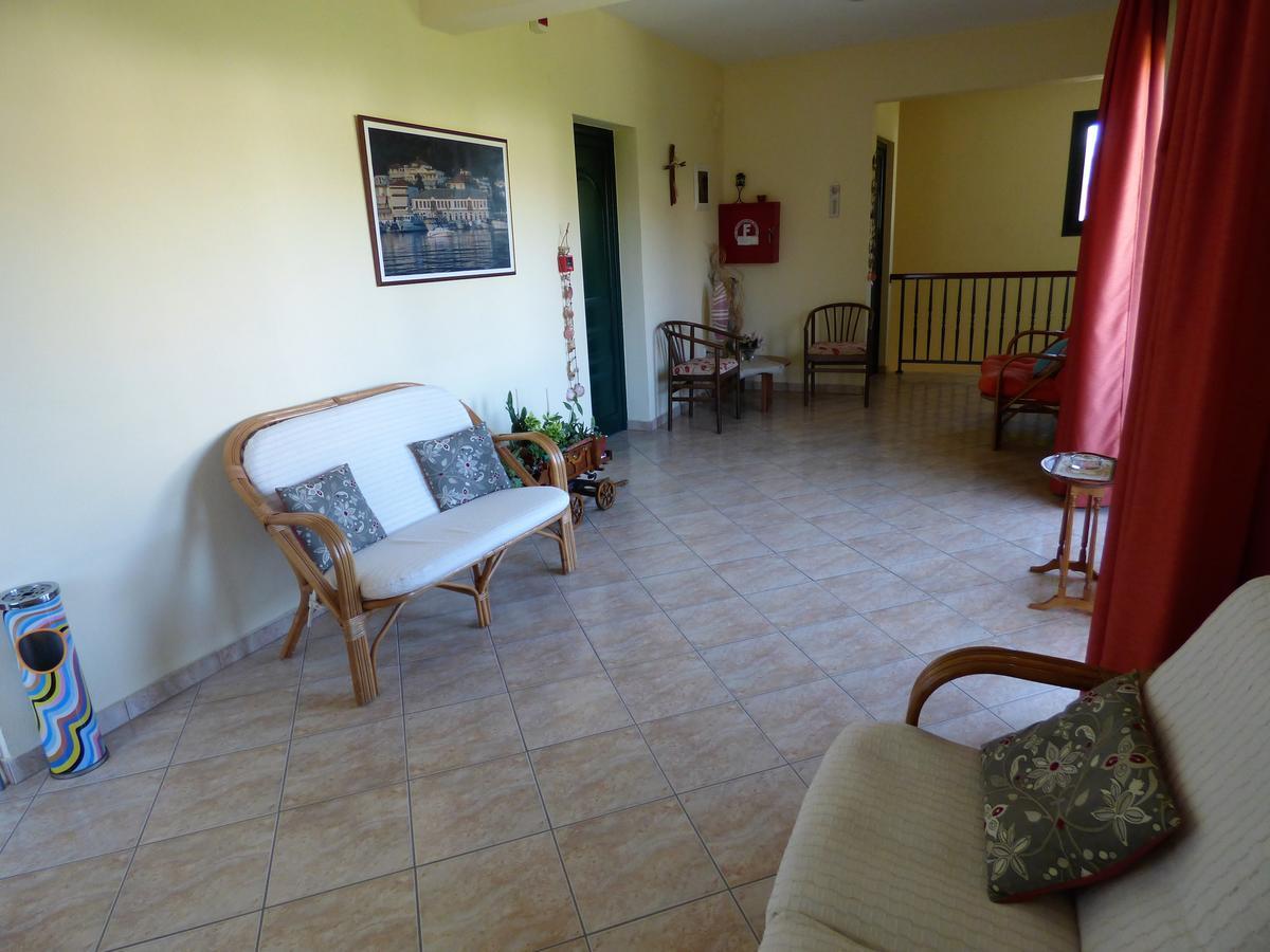 Dolphins Apartments & Rooms Limenas (Thasos) Exterior foto