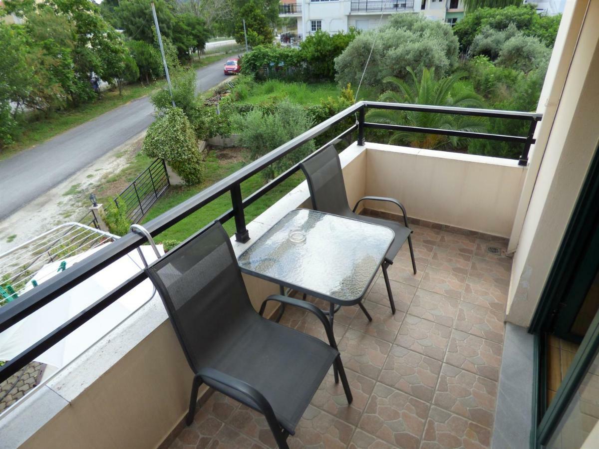 Dolphins Apartments & Rooms Limenas (Thasos) Exterior foto